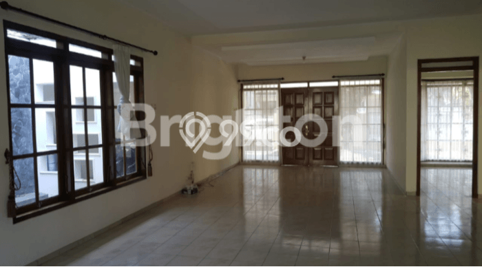 HOT DEAL! Rumah area Kasihan, 5 KM, Area Strategis, Luas 350m² Bangunan 200m² HOT DEAL! Rumah area Kasihan, 5 KM, Area Strategis, Luas 350m² Bangunan 200m²