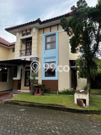 Lokasi strategis! Rumah siap huni disewakan di Ngaglik LB 105m2 Lokasi strategis! Rumah siap huni disewakan di Ngaglik LB 105m2