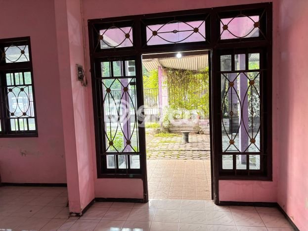 Rumah Asri area Gondokusuman, 2 KT, Area Tenang, Luas 254m² Bangunan 170m² Rumah Asri area Gondokusuman, 2 KT, Area Tenang, Luas 254m² Bangunan 170m²