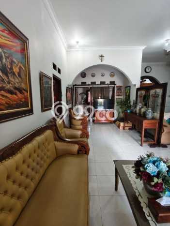 Rumah Strategis Sewon, Bantul, LT 153m² Bangunan 250m² Rumah Strategis Sewon, Bantul, LT 153m² Bangunan 250m²
