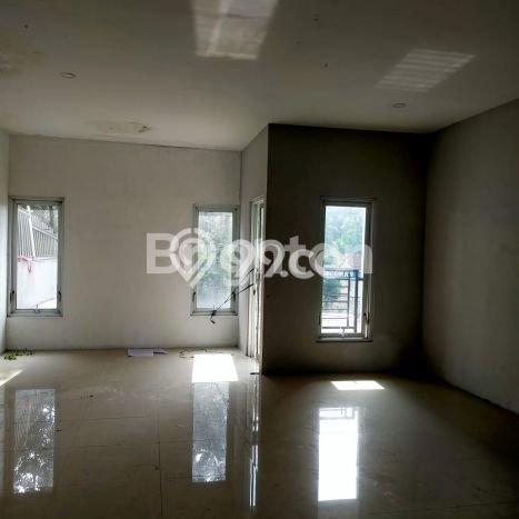 Untuk Dijual Ruko di Sleman Sleman LT 179m2 / LB 300m2 Untuk Dijual Ruko di Sleman Sleman LT 179m2 / LB 300m2