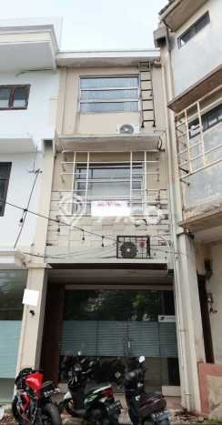 Jual Ruko Kawasan Premium di Bintaro, Luas 170m², Jalan Utama Jual Ruko Kawasan Premium di Bintaro, Luas 170m², Jalan Utama