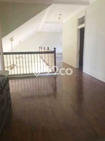 Jual Rumah Mewah Elegan Dengan View Eksklusif di Lebak Bulus, Jakarta Selatan Jual Rumah Mewah Elegan Dengan View Eksklusif di Lebak Bulus, Jakarta Selatan