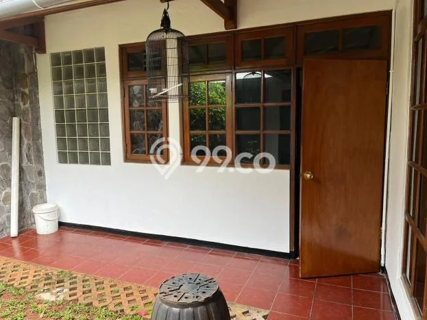 Disewakan Rumah Konsep Modern di Kebayoran Baru Jakarta Selatan dengan 3 KT Disewakan Rumah Konsep Modern di Kebayoran Baru Jakarta Selatan dengan 3 KT