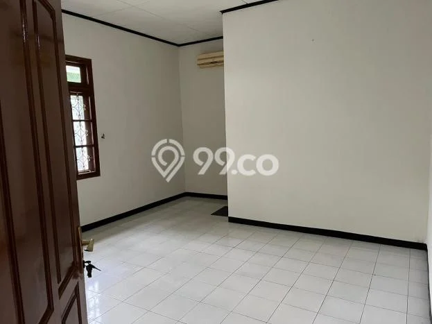 Disewakan Rumah Konsep Modern di Kebayoran Baru Jakarta Selatan dengan 3 KT Disewakan Rumah Konsep Modern di Kebayoran Baru Jakarta Selatan dengan 3 KT