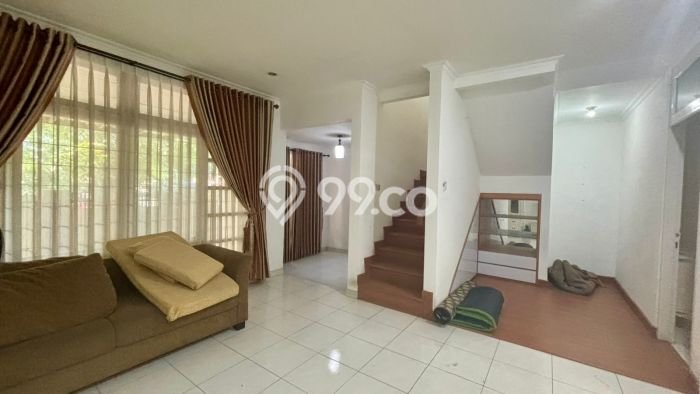 HARGA TERBAIK! Rumah di , 3 KT, Area Asri, Luas 178m2m² LB 150m2m² HARGA TERBAIK! Rumah di , 3 KT, Area Asri, Luas 178m2m² LB 150m2m²