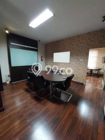 Jual Ruko Kawasan Premium di Bintaro, Luas 170m², Jalan Utama Jual Ruko Kawasan Premium di Bintaro, Luas 170m², Jalan Utama