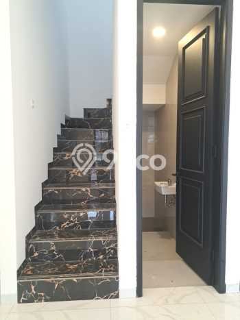 Ready to Use! Premium House LT 120m2 Desain Modern di Sektor 9-Bintaro Ready to Use! Premium House LT 120m2 Desain Modern di Sektor 9-Bintaro