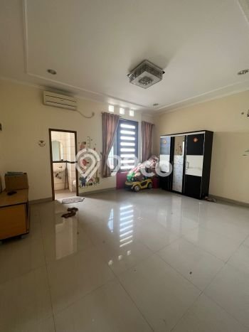 LIMITED OFFER! Rumah Berkualitas di Muara Karang, LT 75m² Bangunan 262m² LIMITED OFFER! Rumah Berkualitas di Muara Karang, LT 75m² Bangunan 262m²