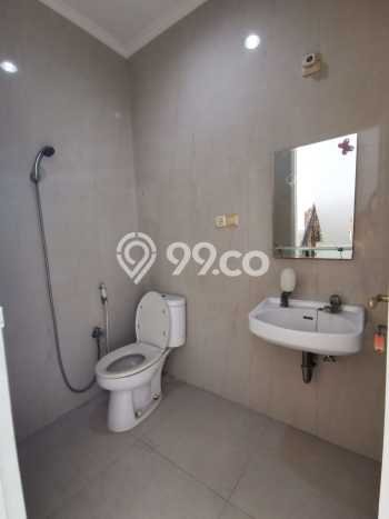 SEGERA MILIKI! Rumah area Pantai Indah Kapuk, Jakarta Utara, LT 180m² LB 280m² SEGERA MILIKI! Rumah area Pantai Indah Kapuk, Jakarta Utara, LT 180m² LB 280m²
