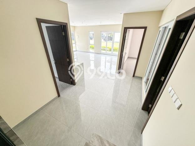 Jual Rumah Mewah Megah Dengan View Eksklusif di BSD City, Tangerang Jual Rumah Mewah Megah Dengan View Eksklusif di BSD City, Tangerang