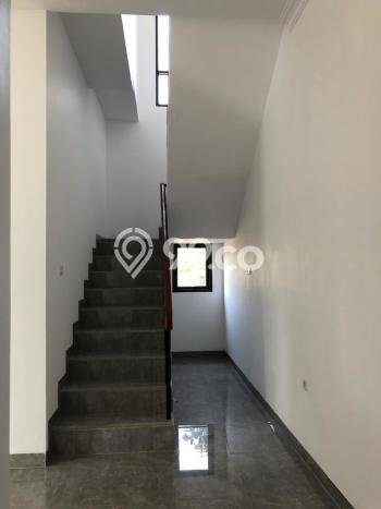 Rumah Elit LB 200m2 Siap Huni Desain Elegan di BSD City, Tangerang Rumah Elit LB 200m2 Siap Huni Desain Elegan di BSD City, Tangerang