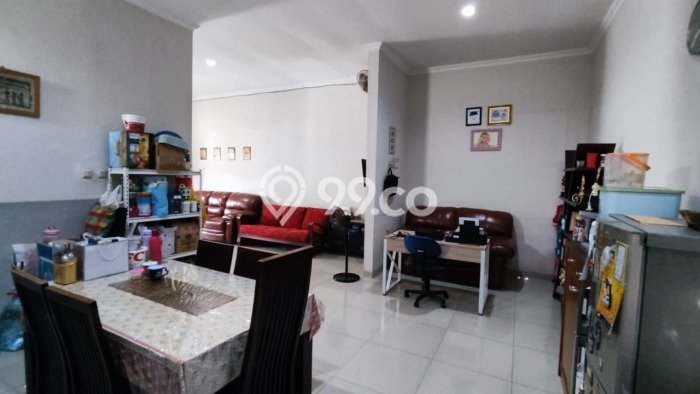 Rumah Luas Asri 4 KT Siap Pakai di Serpong Regency Melati Mas Tangerang Selatan Rumah Luas Asri 4 KT Siap Pakai di Serpong Regency Melati Mas Tangerang Selatan