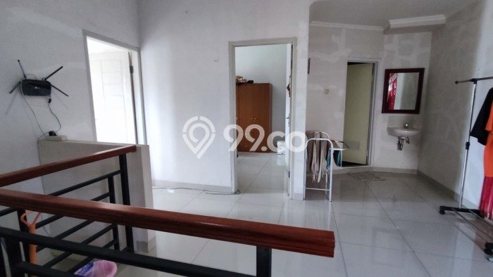 Rumah Luas Asri 4 KT Siap Pakai di Serpong Regency Melati Mas Tangerang Selatan Rumah Luas Asri 4 KT Siap Pakai di Serpong Regency Melati Mas Tangerang Selatan