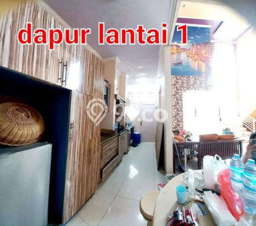 For Sale Rumah 5 Kamar Lokasi Strategis Nyaman dan Strategis di Serpong Utara For Sale Rumah 5 Kamar Lokasi Strategis Nyaman dan Strategis di Serpong Utara