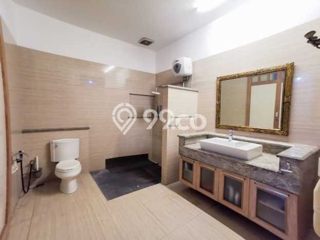 Siap Huni Hunian Elit 4 Kamar di Karawaci Dekat ke Mana Pun Siap Huni Hunian Elit 4 Kamar di Karawaci Dekat ke Mana Pun