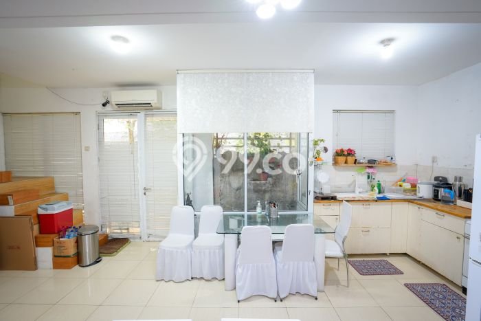 Jual Rumah Luas Megah Dengan View Cantik di BSD, Tangerang Jual Rumah Luas Megah Dengan View Cantik di BSD, Tangerang