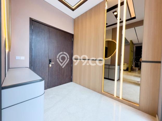 Rumah Elit LB 500m2 Siap Huni Desain Elegan di BSD City, Tangerang Rumah Elit LB 500m2 Siap Huni Desain Elegan di BSD City, Tangerang