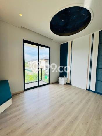 Rumah Elit LB 445m2 Siap Pakai Desain Elegan di BSD City, Tangerang Rumah Elit LB 445m2 Siap Pakai Desain Elegan di BSD City, Tangerang
