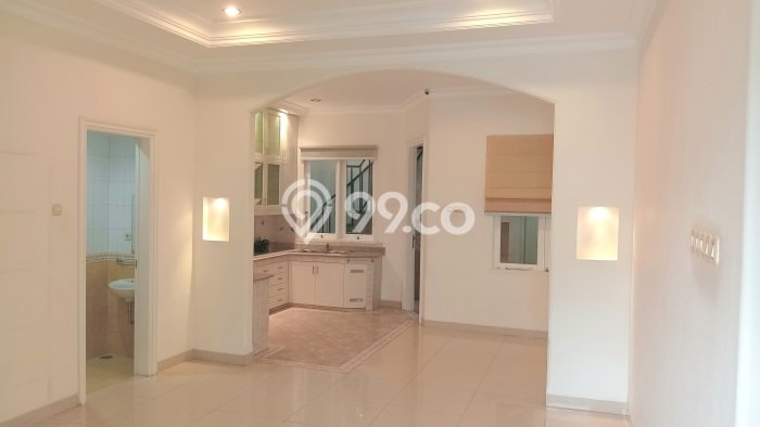 Jual Rumah Mewah Megah Dengan View Eksklusif di Lippo Karawaci, Tangerang Jual Rumah Mewah Megah Dengan View Eksklusif di Lippo Karawaci, Tangerang