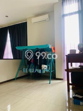 Rumah Luxury Modern Tanpa Renovasi di BSD City Tangerang Rumah Luxury Modern Tanpa Renovasi di BSD City Tangerang