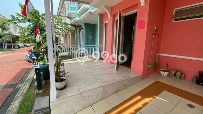 Rumah Modern 2 KT di Gading Serpong Tangerang Unfurnished Rumah Modern 2 KT di Gading Serpong Tangerang Unfurnished