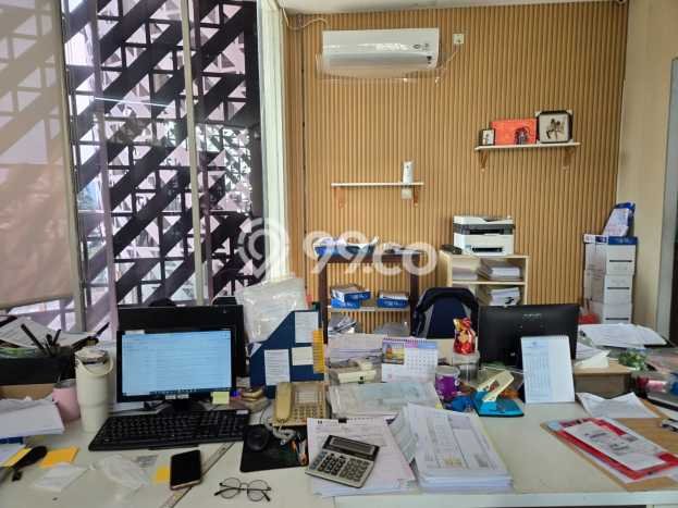 Dijual! Kantor di BSD City Tangerang LT 201m2 / LB 739m2 Kawasan Bisnis Dijual! Kantor di BSD City Tangerang LT 201m2 / LB 739m2 Kawasan Bisnis