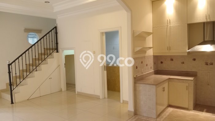 Jual Rumah Mewah Megah Dengan View Eksklusif di Lippo Karawaci, Tangerang Jual Rumah Mewah Megah Dengan View Eksklusif di Lippo Karawaci, Tangerang