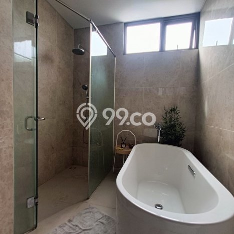 Dijual Rumah Mewah Megah Dengan View Cantik di BSD City, Tangerang Dijual Rumah Mewah Megah Dengan View Cantik di BSD City, Tangerang