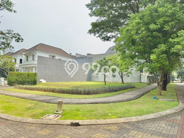 Tanah di BSD City, Luas 513m2m², Dekat Jalan Raya Tanah di BSD City, Luas 513m2m², Dekat Jalan Raya