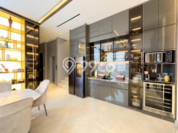 Rumah Elit LB 500m2 Siap Huni Desain Elegan di BSD City, Tangerang Rumah Elit LB 500m2 Siap Huni Desain Elegan di BSD City, Tangerang