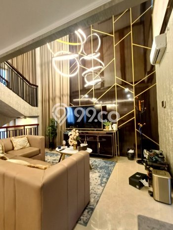 Rumah Mewah LB 262m2 Siap Pakai Desain Elegan di BSD City, Tangerang Rumah Mewah LB 262m2 Siap Pakai Desain Elegan di BSD City, Tangerang