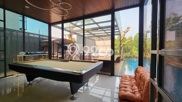 Jual Rumah Luas Elegan Dengan View Cantik di BSD City, Tangerang Jual Rumah Luas Elegan Dengan View Cantik di BSD City, Tangerang