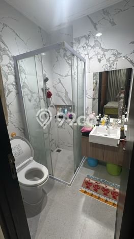 Rumah Mewah LB 160m2 Siap Huni Desain Elegan di Pantai Indah Kapuk 2, Jakarta Utara Rumah Mewah LB 160m2 Siap Huni Desain Elegan di Pantai Indah Kapuk 2, Jakarta Utara