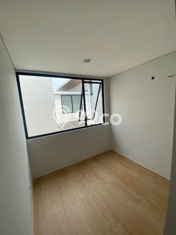 Rumah sewa siap huni 3 Kamar Tidur di Lippo Karawaci, Tangerang Rumah sewa siap huni 3 Kamar Tidur di Lippo Karawaci, Tangerang
