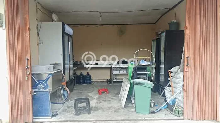 Gudang Siap Pakai di Pesanggrahan, Luas 20m², Area Komersial Gudang Siap Pakai di Pesanggrahan, Luas 20m², Area Komersial