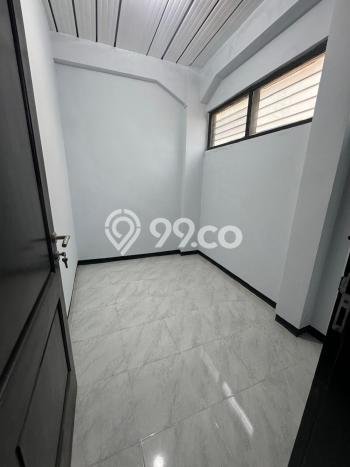 Ruko Bagus Dijual LB 125m2 Lokasi Strategis Surabaya Area Cocok untuk Berbisnis Ruko Bagus Dijual LB 125m2 Lokasi Strategis Surabaya Area Cocok untuk Berbisnis