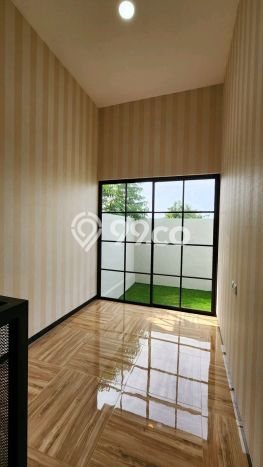 Rumah Luas Asri 3 KT Siap Pakai di Surabaya Kota Surabaya Rumah Luas Asri 3 KT Siap Pakai di Surabaya Kota Surabaya