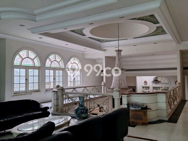 Dijual Rumah Luas Elegan Dengan View Cantik di Surabaya Kota, Surabaya Dijual Rumah Luas Elegan Dengan View Cantik di Surabaya Kota, Surabaya