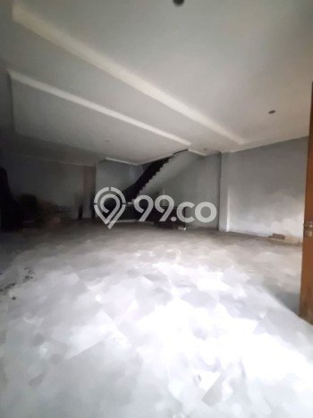 Ruko Dijual di Tangerang Selatan LT 254m2 & LB 400m2 Lokasi Terbaik! Ruko Dijual di Tangerang Selatan LT 254m2 & LB 400m2 Lokasi Terbaik!