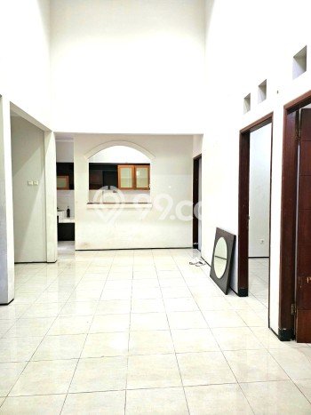 Dijual Hunian Rumah Nyaman 4 Kamar di Bintaro, Tangerang Selatan Dijual Hunian Rumah Nyaman 4 Kamar di Bintaro, Tangerang Selatan