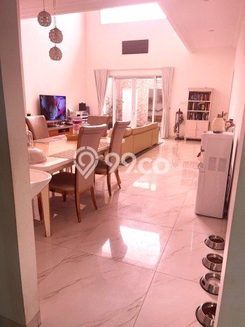 For Sale Rumah Mewah Exclusive di Pamulang, Tangerang Selatan For Sale Rumah Mewah Exclusive di Pamulang, Tangerang Selatan