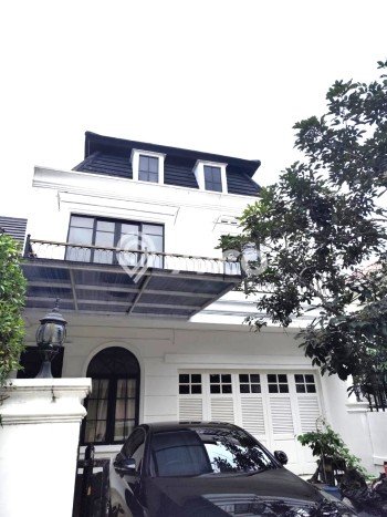 Siap Huni Hunian Elit 5 Kamar di Cilandak Dekat ke Mana Saja Siap Huni Hunian Elit 5 Kamar di Cilandak Dekat ke Mana Saja