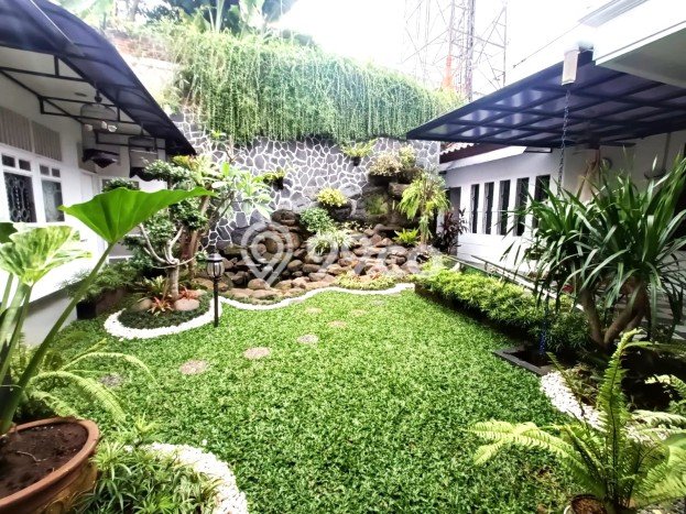 Rumah Luxury Modern Siap Huni di Bintaro Tangerang Selatan Rumah Luxury Modern Siap Huni di Bintaro Tangerang Selatan