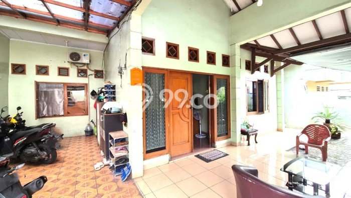 For Sale Rumah 5 Kamar Lokasi Strategis Bagus dan Strategis di Ciledug For Sale Rumah 5 Kamar Lokasi Strategis Bagus dan Strategis di Ciledug