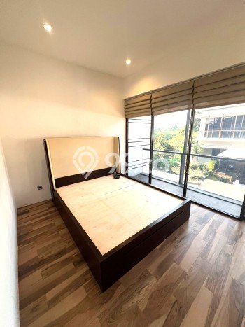 For Sale Rumah 4 Kamar Lokasi Strategis Nyaman dan Strategis di Ciputat Timur For Sale Rumah 4 Kamar Lokasi Strategis Nyaman dan Strategis di Ciputat Timur
