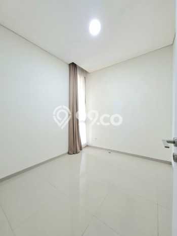Rumah Modern 2 KT di Bintaro Tangerang Selatan Semi Furnished Rumah Modern 2 KT di Bintaro Tangerang Selatan Semi Furnished