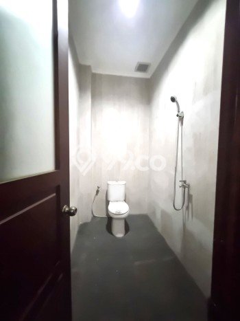 Ruko Dijual di Tangerang Selatan LT 254m2 & LB 400m2 Lokasi Terbaik! Ruko Dijual di Tangerang Selatan LT 254m2 & LB 400m2 Lokasi Terbaik!