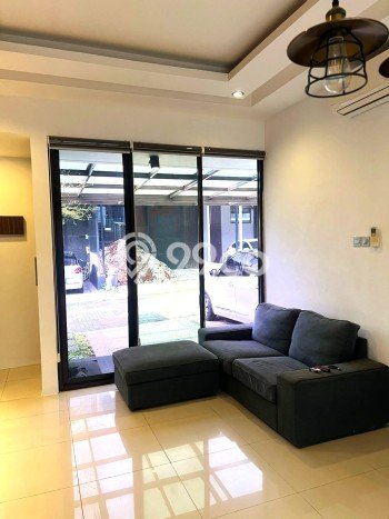 For Sale Rumah 4 Kamar Lokasi Strategis Nyaman dan Strategis di Ciputat Timur For Sale Rumah 4 Kamar Lokasi Strategis Nyaman dan Strategis di Ciputat Timur