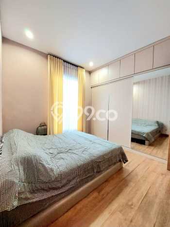 Rumah Mewah LB 324m2 Siap Pakai Desain Elegan di Bintaro, Tangerang Selatan Rumah Mewah LB 324m2 Siap Pakai Desain Elegan di Bintaro, Tangerang Selatan